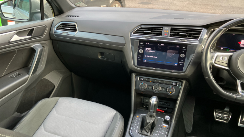 Volkswagen Tiguan 2.0 TDi 150 R-Line 5dr DSG Diesel Estate